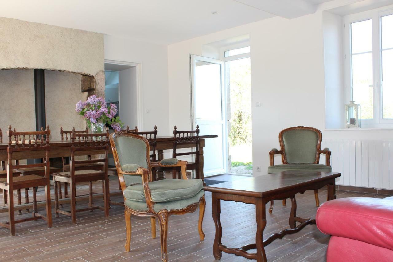Вилла Gite Domaine St Georges Bagneux  Экстерьер фото